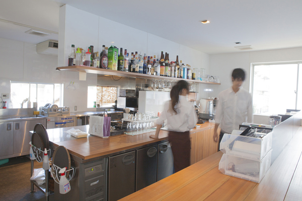 居抜き物件を探してコストを削減する