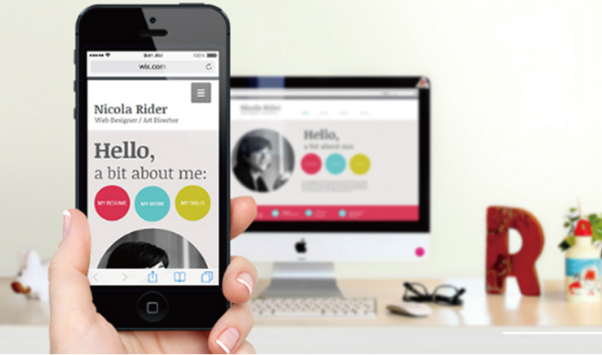PCサイトと同時にモバイルサイトも完成
