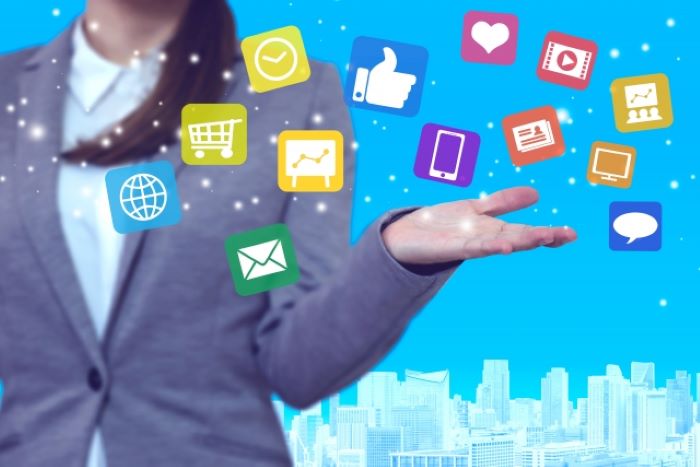 メール配信システムのサービス比較