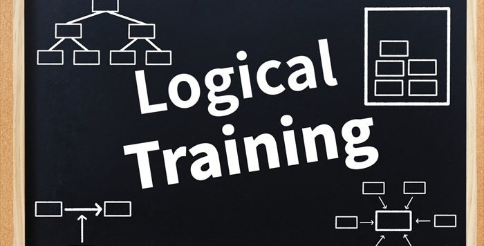 ロジカルシンキング黒板