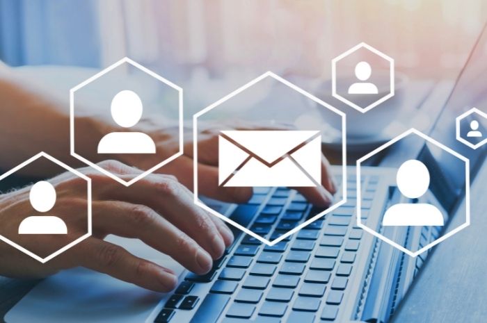 開業のお知らせを出すのに最適なタイミングは？