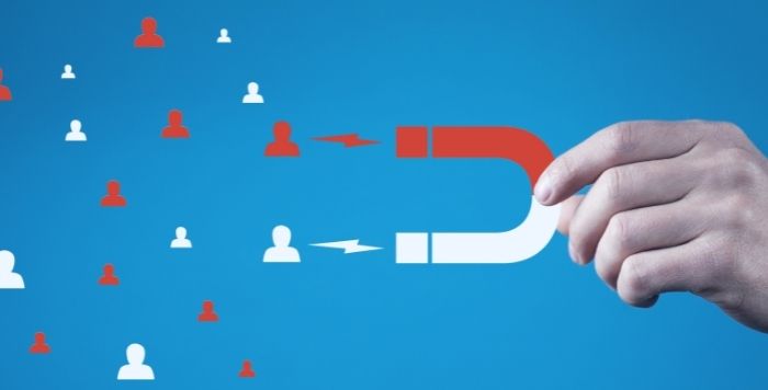 飛び込み営業からWeb集客への移行で軌道に！