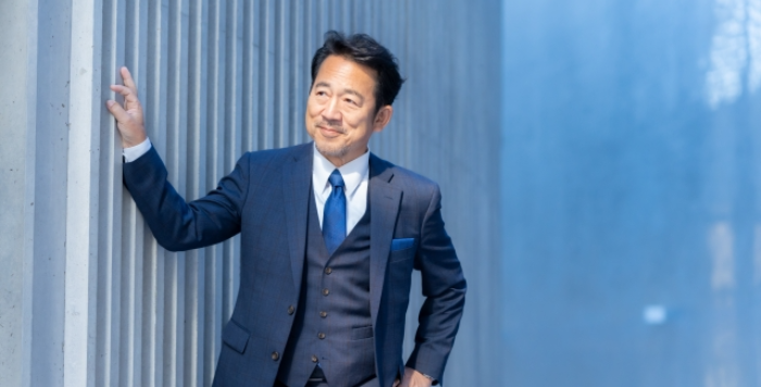 役員の男性